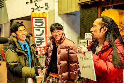 堂前×川北の街ブラ大喜利、奥田×駒場の食リポ、エバース×腹話術人形が連日放送