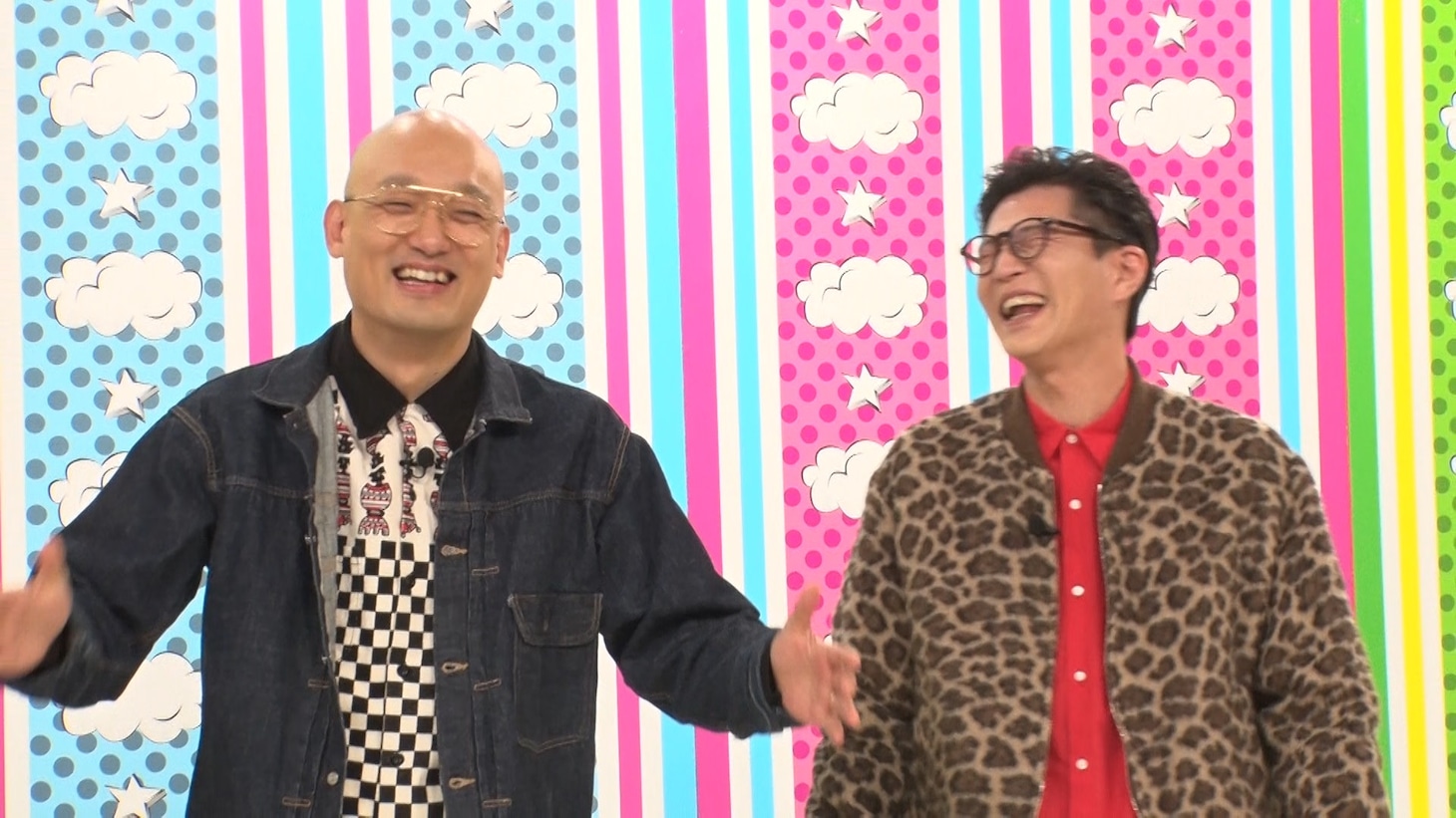 左から、みなみかわ、モグライダー芝