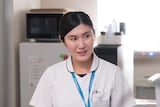 ドラマ「ヤンドク！」に看護師役で出演している納言・薄幸