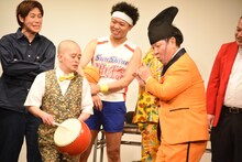 世界に持っていきたい日本の音楽を披露する素晴らしき人生・りょうちゃんとチャンス大城