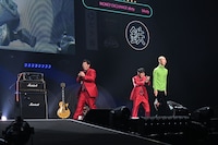 さらば青春の光がぴあアリーナMMで宙を舞う！1万人と2025年の総決算、社歌フル初披露