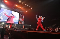 さらば青春の光がぴあアリーナMMで宙を舞う！1万人と2025年の総決算、社歌フル初披露