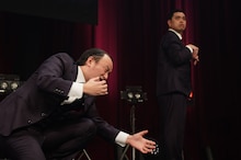 ドンデコルテ渡辺はあいみょん弾き語りで2700人沸かせる、スタンディングライブ「爆音漫才選集」