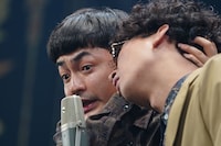 ドンデコルテ渡辺はあいみょん弾き語りで2700人沸かせる、スタンディングライブ「爆音漫才選集」