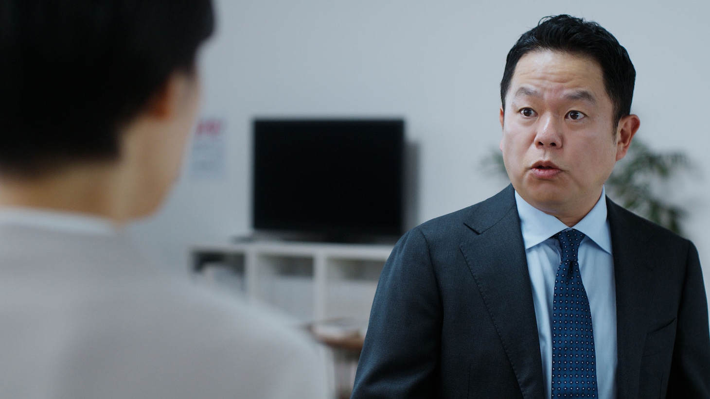 マネージャーに「スーを差し上げる」と言われ、「スーを差し上げるのは俺やろ」と言い返すダイアン津田