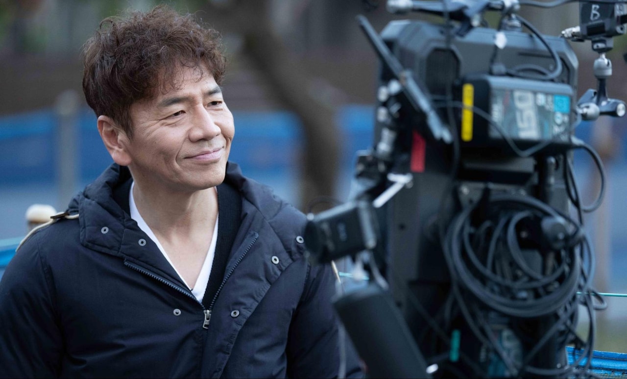 くりぃむ上田のコント「うえだしんや界隈」初イベント開催、舞台上で即興の撮影も