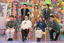 前列左から、博多華丸、ケンドーコバヤシ、大久保佳代子、銀シャリ橋本、後列左から、水田信二、紅しょうが・熊元プロレス、レインボー池田