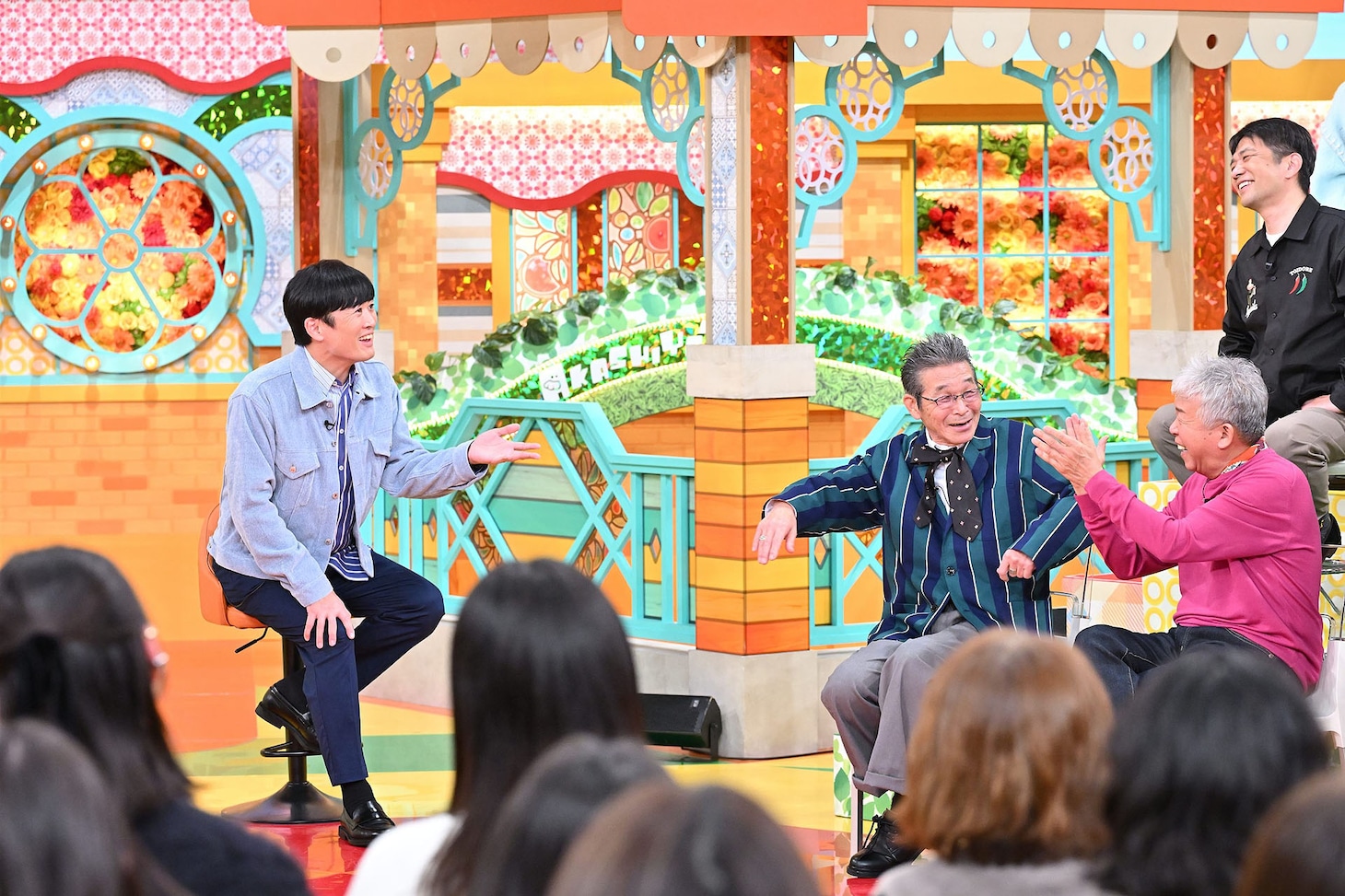 「痛快！明石家電視台」にゲスト出演する劇団ひとり（左）