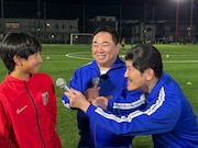 少年を取材するゲスとあんた