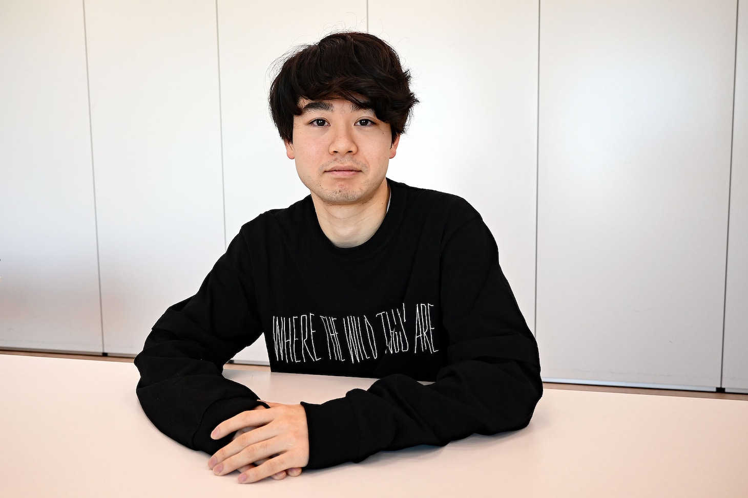 「安村、雪山を登る」の古橋D