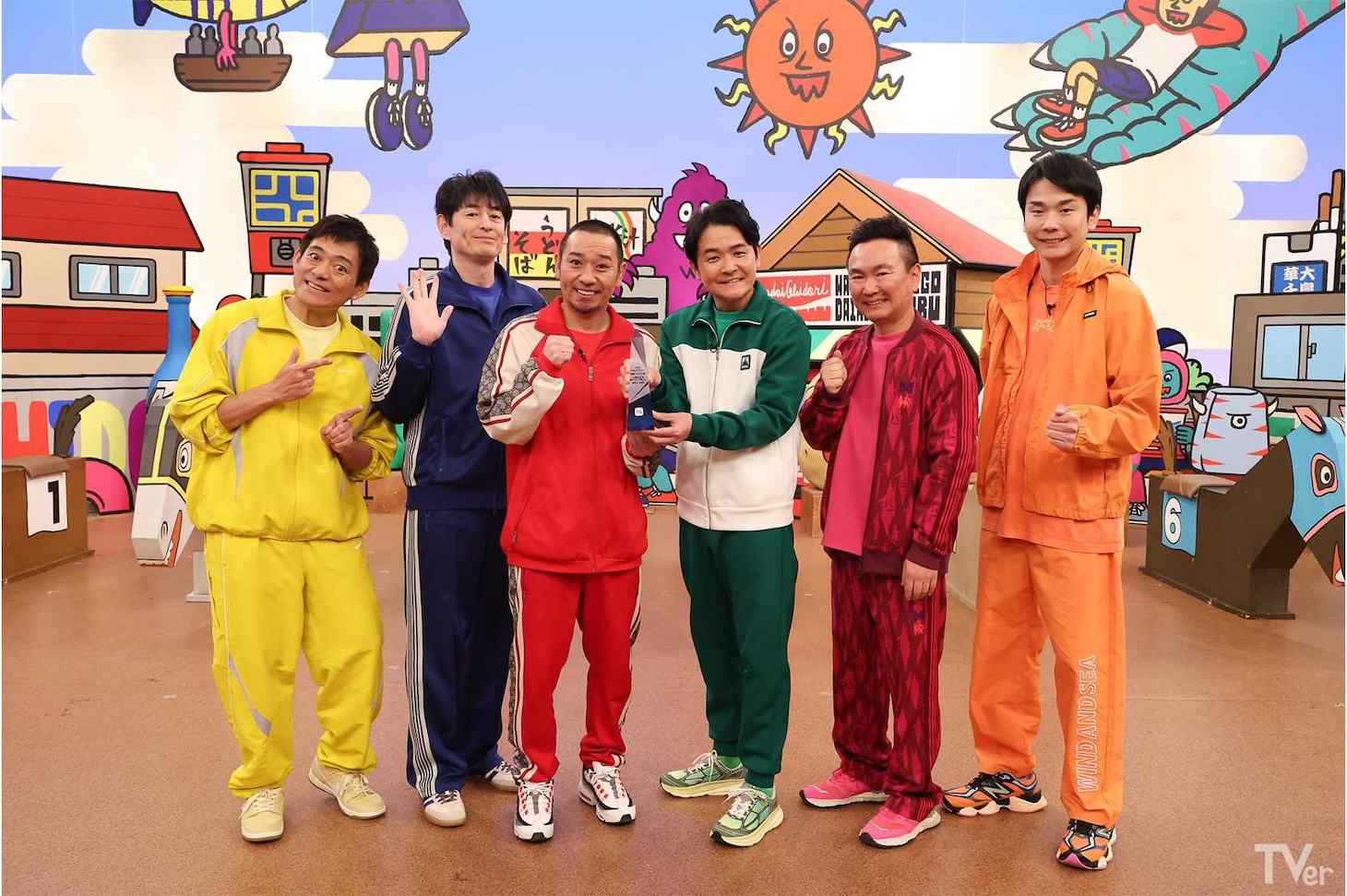 左から博多華丸・大吉、千鳥、かまいたち