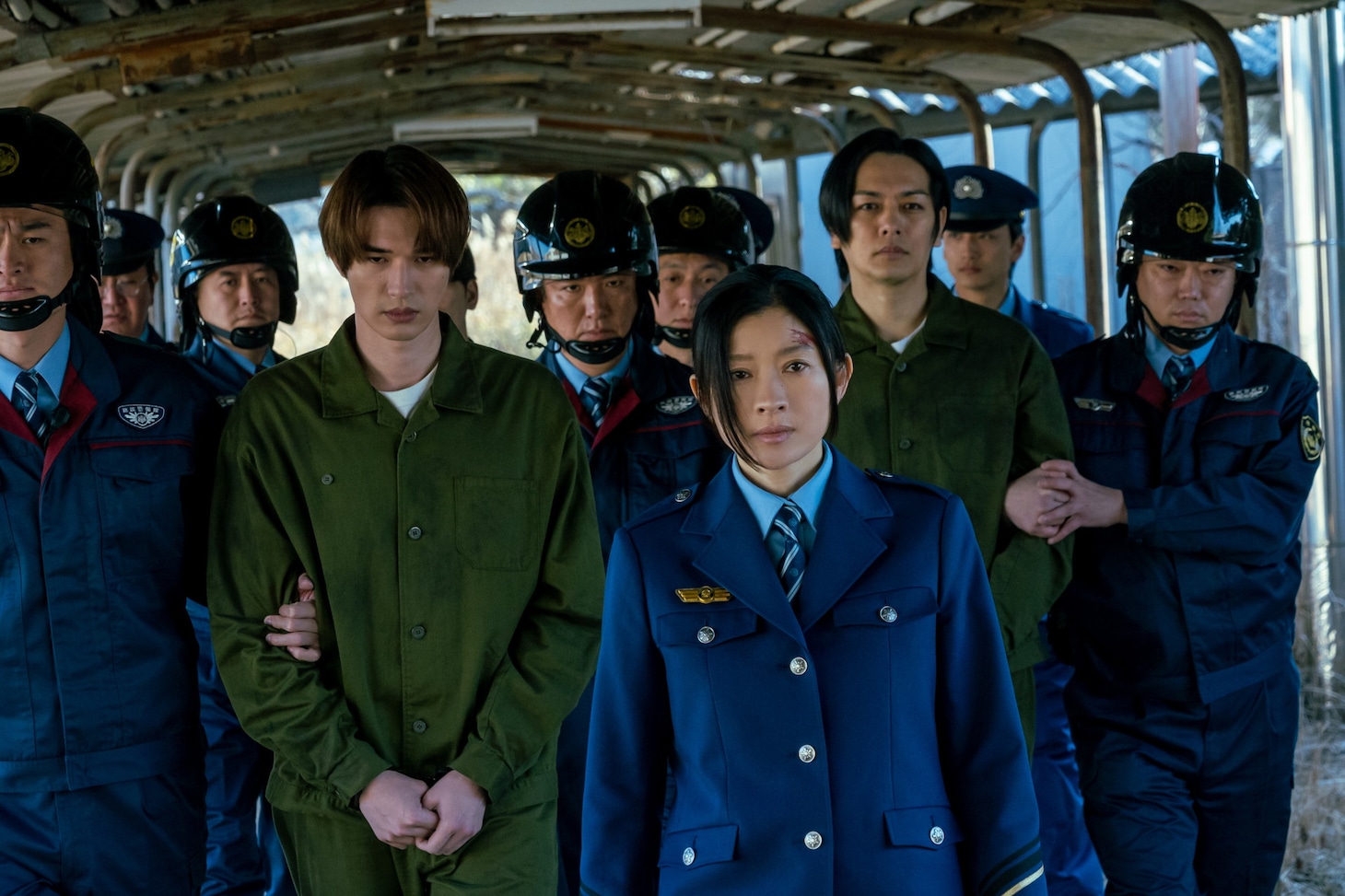 「パンチドランク・ウーマン -脱獄まであと××日-」より