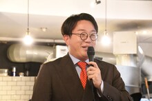 ママタルト大鶴肥満、ピザラーメン食べて「うまーごめ」