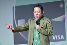 イベント中に1回目のゴイゴイスーを繰り出すダイアン津田。2回目のゴイゴイスーのタイミングはカンペの指示通り