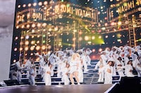 「I‘ｍ Naomi Watanabe―自分を信じた20年―」より、「渡辺直美 (20) in 東京ドーム」の様子