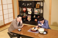 左から東野幸治、ヒューマン中村