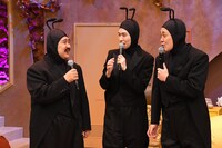 海砂利水魚の思い出を初めて語る空気階段もぐら（左）に「言えよ！」とくりぃむしちゅー有田（右）