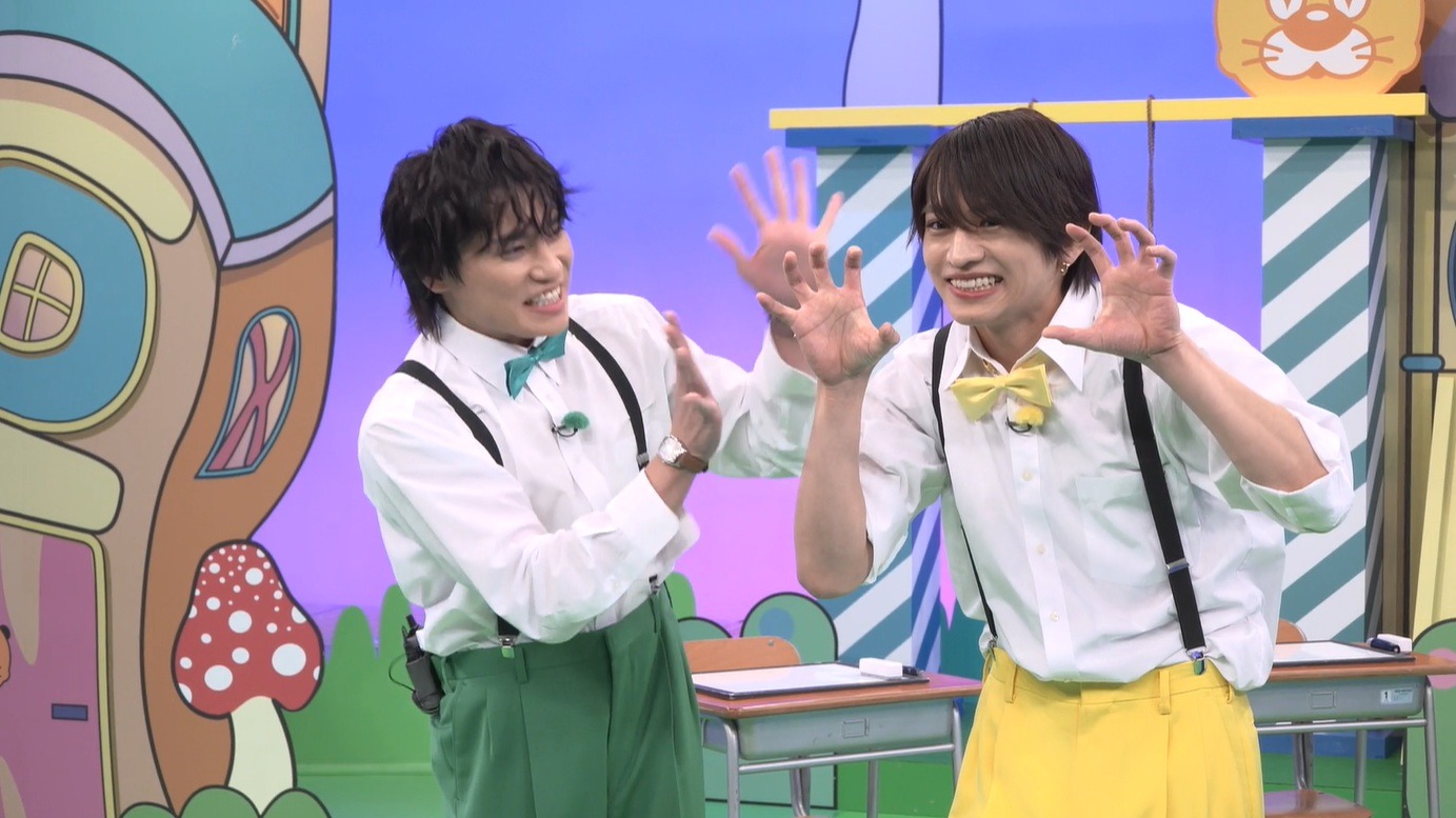 左から、二階堂高嗣、猪俣周杜