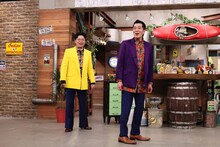 新喜劇のワンシーンを再現するヤーレンズ