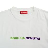 天竺川原のTシャツ、サングラス、キャップが登場「BOKU HA NEMUTAI」
