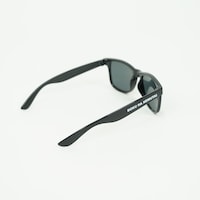 「BOKU HA NEMUTAI」サングラス