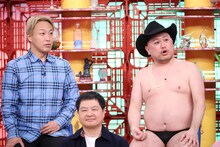 左から、お見送り芸人しんいち、ハリウッドザコシショウ