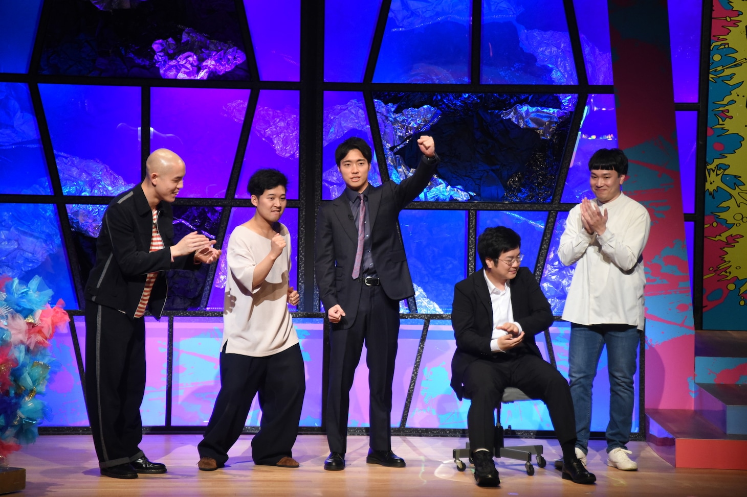 ファイヤーサンダーが“ワタナベお笑いNo.1”に、﨑山「一番面白いネタをやる人たちであり続けたい」