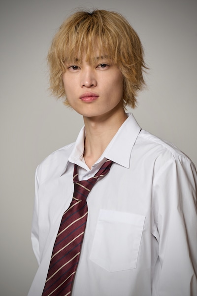 窪塚愛流扮する成瀬健章 (c)「るなしい」製作委員会