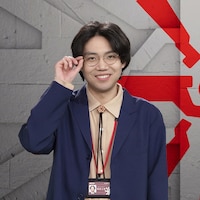 ドラマ「イマジネ物語」に出演する人間横丁・山田