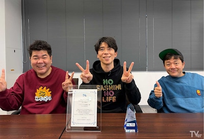 「ゴリパラ見聞録」の（左から）ゴリけん、パラシュート部隊