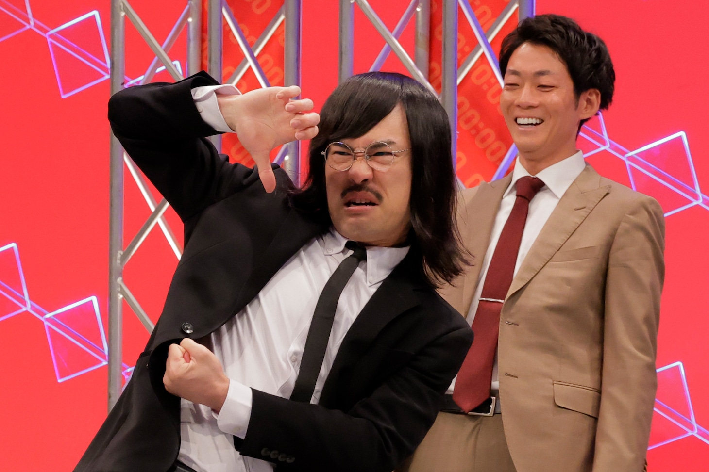 「『ZEROカウントバトル』～極限秒読み！スベラセロワイヤル～」のワンシーン