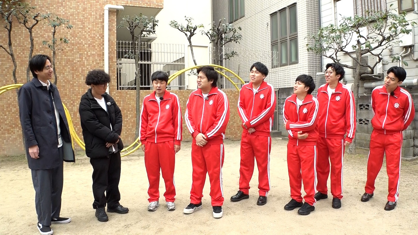 「オールザッツ漫才2025優勝特番 1秒もメロくない！動悸無茶振り過剰摂取ツアー」の様子