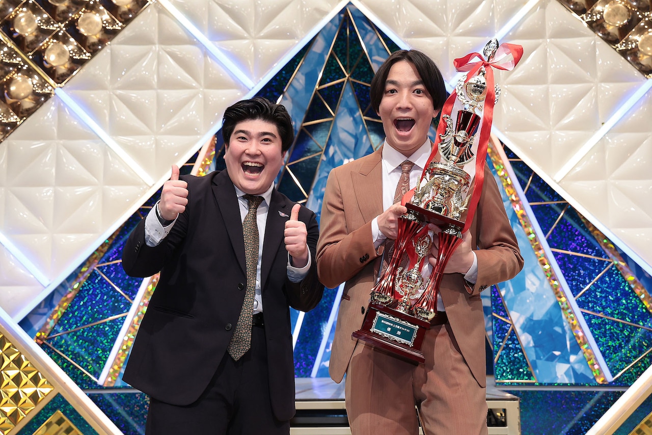 「第55回NHK上方漫才コンテスト」優勝は例えば炎「憧れの先輩と決勝でやれてうれしかった」