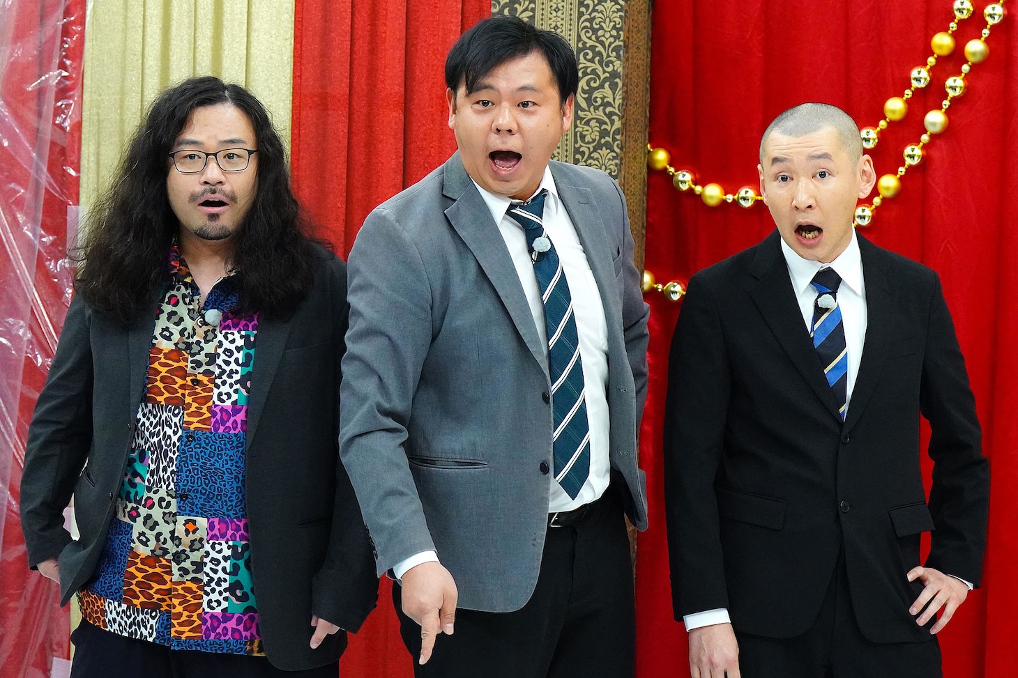 「お笑いは流行っている派」の代表として登場するカゲヤマとそいつどいつ市川（右）