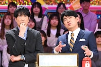 「クイズ！あなたは小学5年生より賢いの？賞金1000万円SP」に解答者として参加する（左から）羽鳥慎一、藤井貴彦