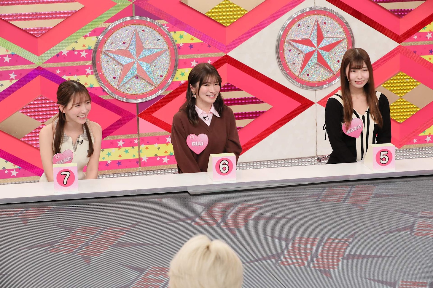 左から、三田真鈴、RUU、逢沢みゆ