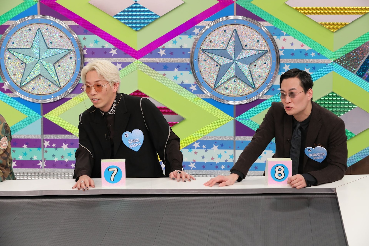 左から、リンダカラー∞Den、きつね大津