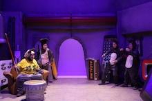 「爆チュー問題コント祭り」ゆりやん、ダンプ松本、超特急、氣志團、花澤香菜、純烈らとコント