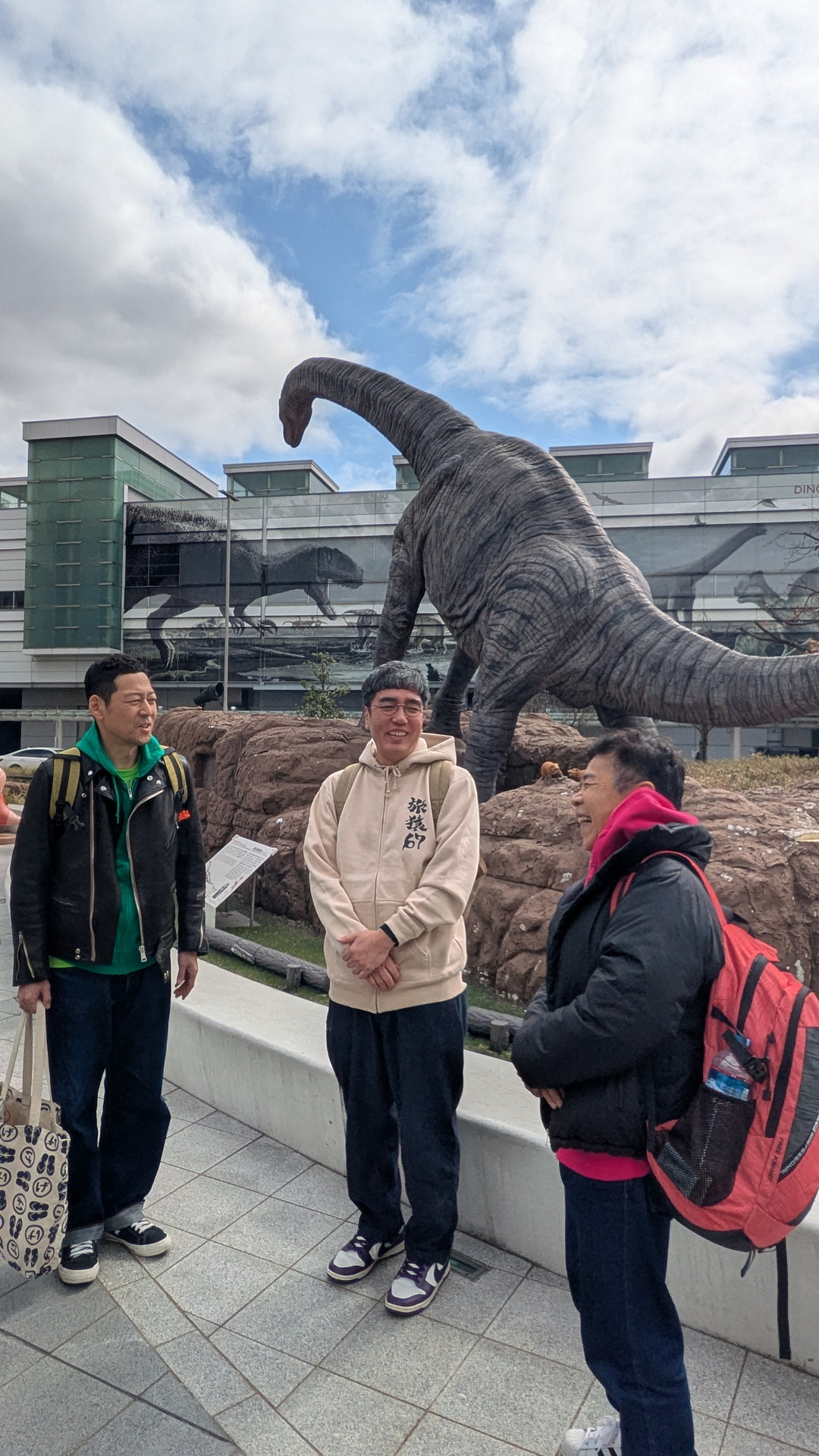 おぎやはぎ小木が参加「東野・岡村の旅猿」新シーズンは福井県の旅、いきなり墓参りへ