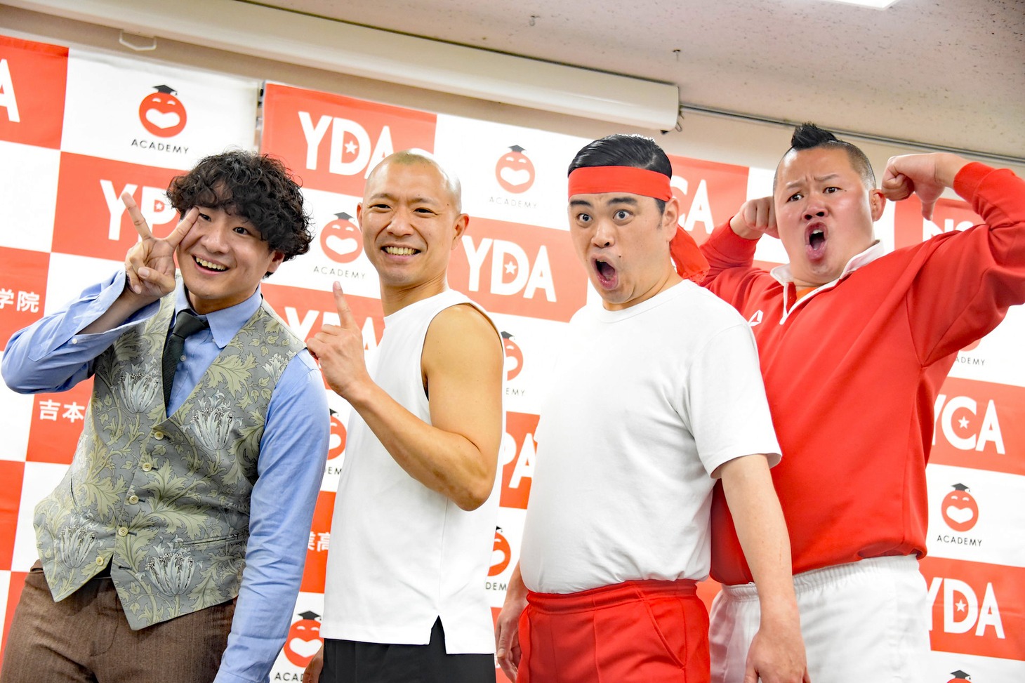 左から田津原理音、今井らいぱち、ななまがり初瀬、しんや