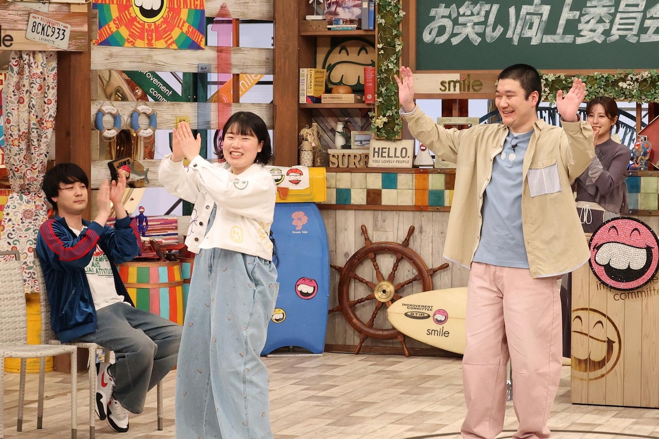 ダウ90000の忽那（中央）と園田（右）、蓮見（左）