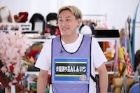 お見送り芸人しんいち