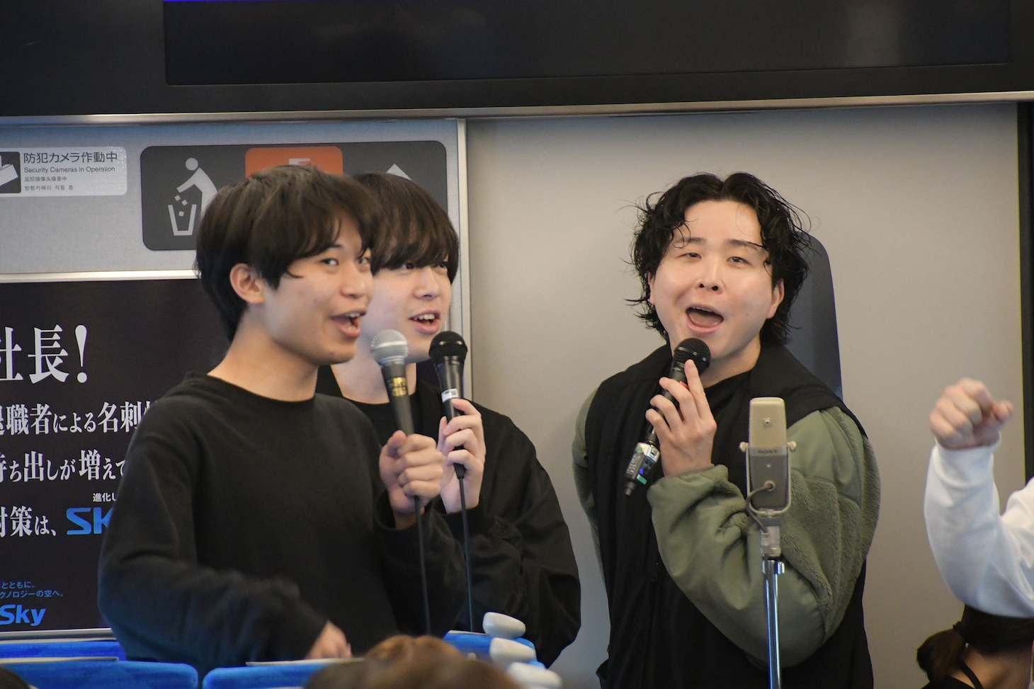 エバース、金魚番長ら東京マンゲキ芸人の貸切新幹線ツアー大盛況　あっという間の東京→新大阪