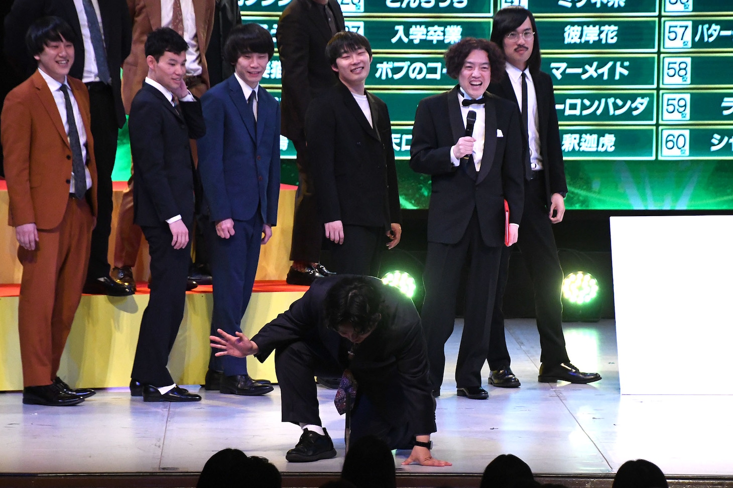 ケンカのくだりで出た面白いフレーズをフットマイクを通じてもう一度言うゼロカラン・ワキ