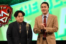 「THE BEST OF MANGEKI 2026」でネタを披露するゼロカラン