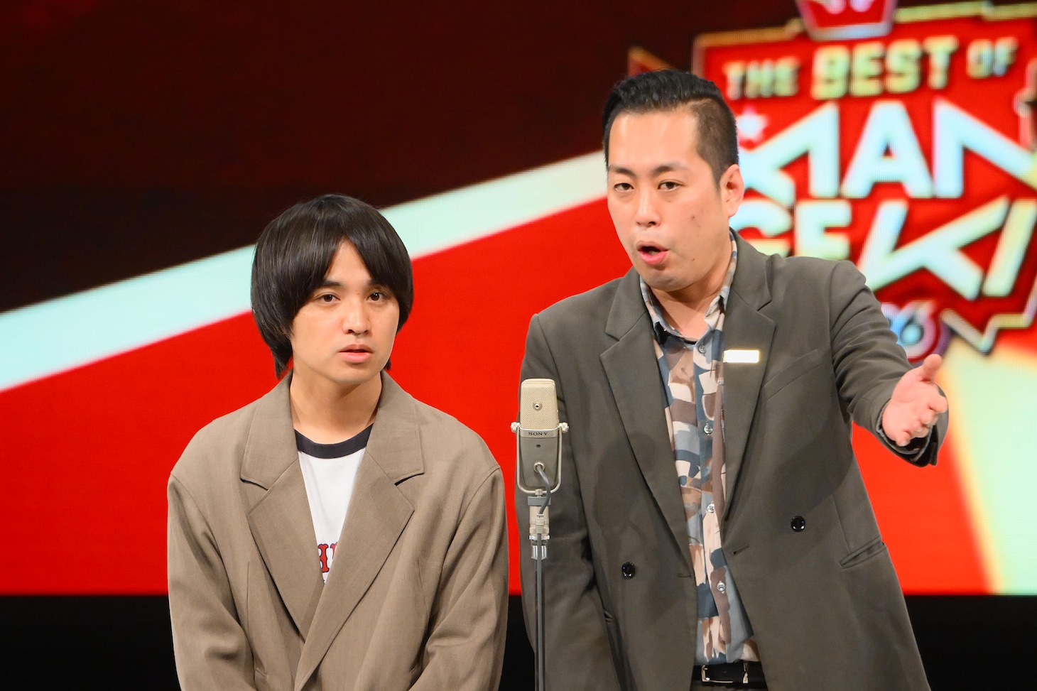 「THE BEST OF MANGEKI 2026」でネタを披露するエバース（写真提供：吉本興業）