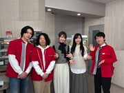 左から松本大輝、宮下草薙・草薙、波瑠、麻生久美子、宮下草薙・宮下