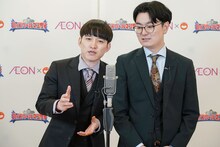 ネタを披露するめぞん（写真提供：吉本興業）