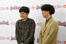 囲み取材に応じたたくろう