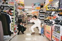 令和ロマンくるま＆かが屋・加賀の写真展「補完」開催決定、2人が案内するギャラリーツアーも